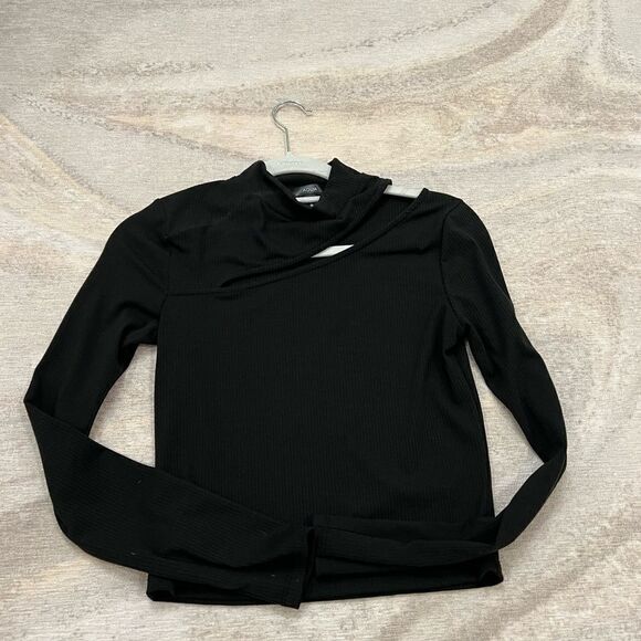 black aqua long sleeve cut open top - Picture 1 of 3